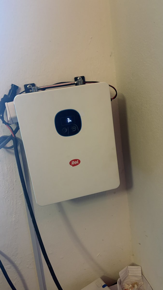 FwTrex's tweet photo. Ever since i bought this itel power tank i also added a 200k solar panel  I’ve had 24/7 light even through rainy season 

The whole set up cost 730k🥹❤️ https://t.co/XQpnf6z7gY