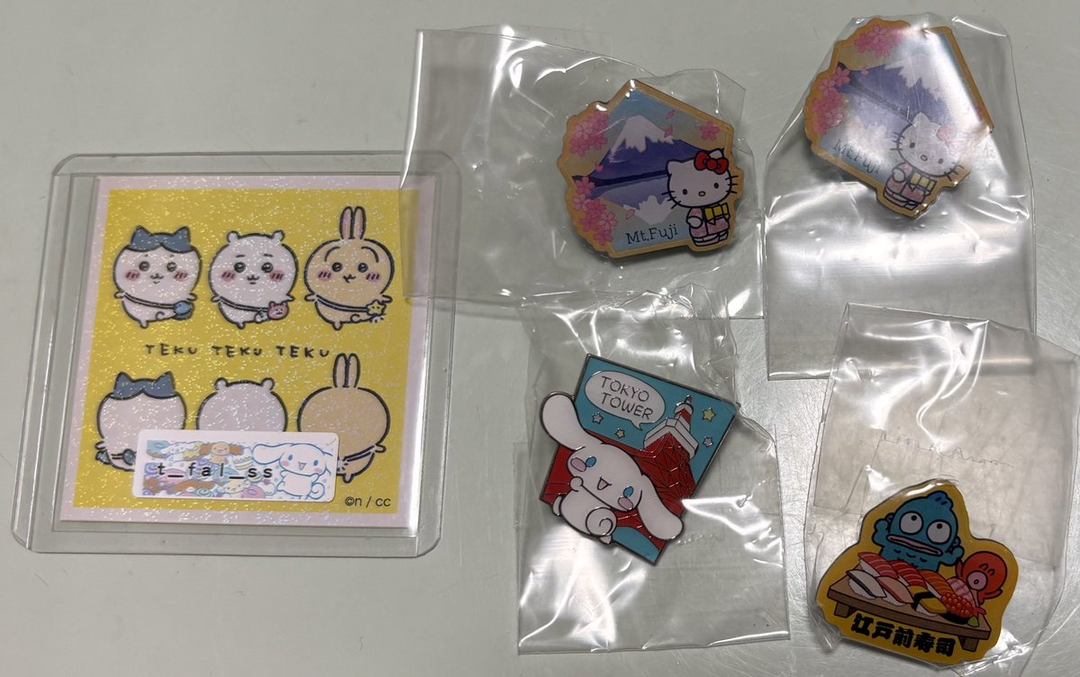 t_fal_ss's tweet photo. 【交換】サンリオ サンリオキャラクターズ ご当地ピンズコレクション

譲┊富士山 キティ 逆さ富士 ×2
東京 シナモロール シナモン ハンギョドン

求┊
東京 キティ ウィッシュミーメル サンリオピューロランド
東京スカイツリー キティ シナモン シナモロール お正月 花火
> その他(ご提示ください) https://t.co/RC4rvrceJS