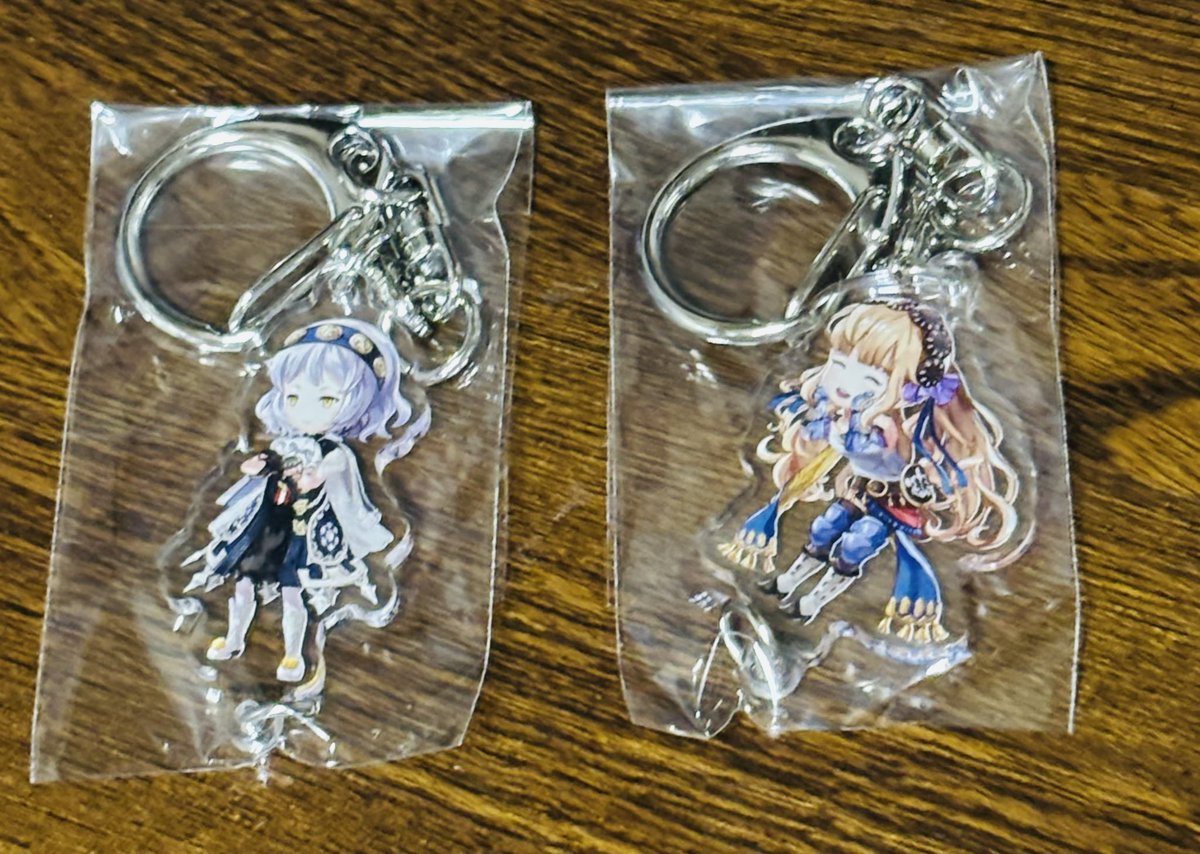 Ca02clear_sky's tweet photo. 【交換】アナデン ビギンズ アニメイト
アクリルキーホルダー
譲 メリナ、シェイネ

求 アナベル

10月3日エデクラライブ手渡しor郵送交換 https://t.co/TbHvY5sc80