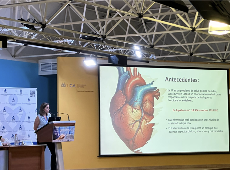 mICardiapp's tweet photo. 📢 En octubre de 2025 mICardiApp estuvo presente en las VII Jornadas sobre Conocimiento Enfermero del Colegio de Enfermería de Cádiz.

Nuestra compañera Julia García Romero presentó los avances de la validación clínica de la app para la mejora de la alfabetización en salud. https://t.co/DGhLMahNZ8