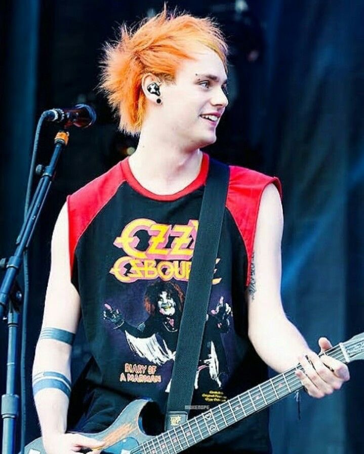 cliffordcore13's tweet photo. reply and i’ll give you a color to assign with your favs!!!

i got orange 🍊 https://t.co/IkMJ5JCf8V