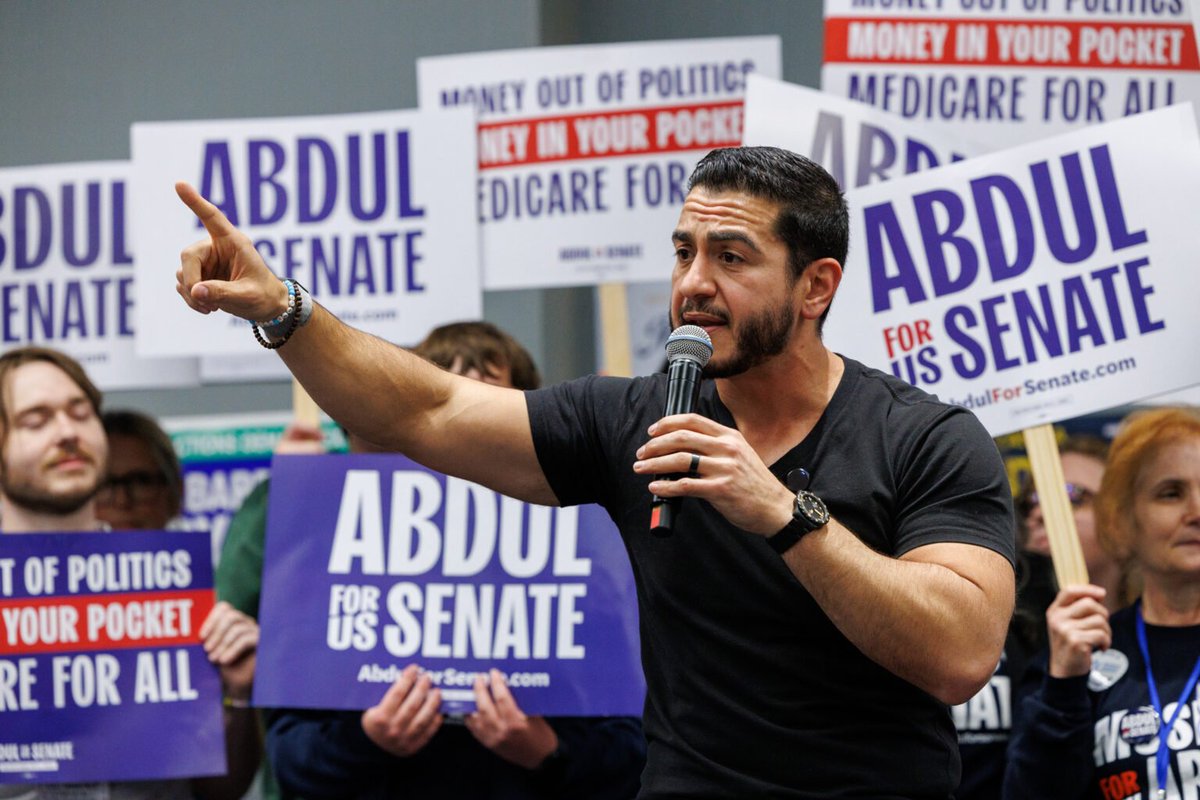 PpollingNumbers's tweet photo. New - Senate poll - Michigan

🔵 Abdul El-Sayed 47% (+7)
🔴 Mike Rogers 40%

Suffolk #B - LV - 9/20 https://t.co/OJlERr1JsJ