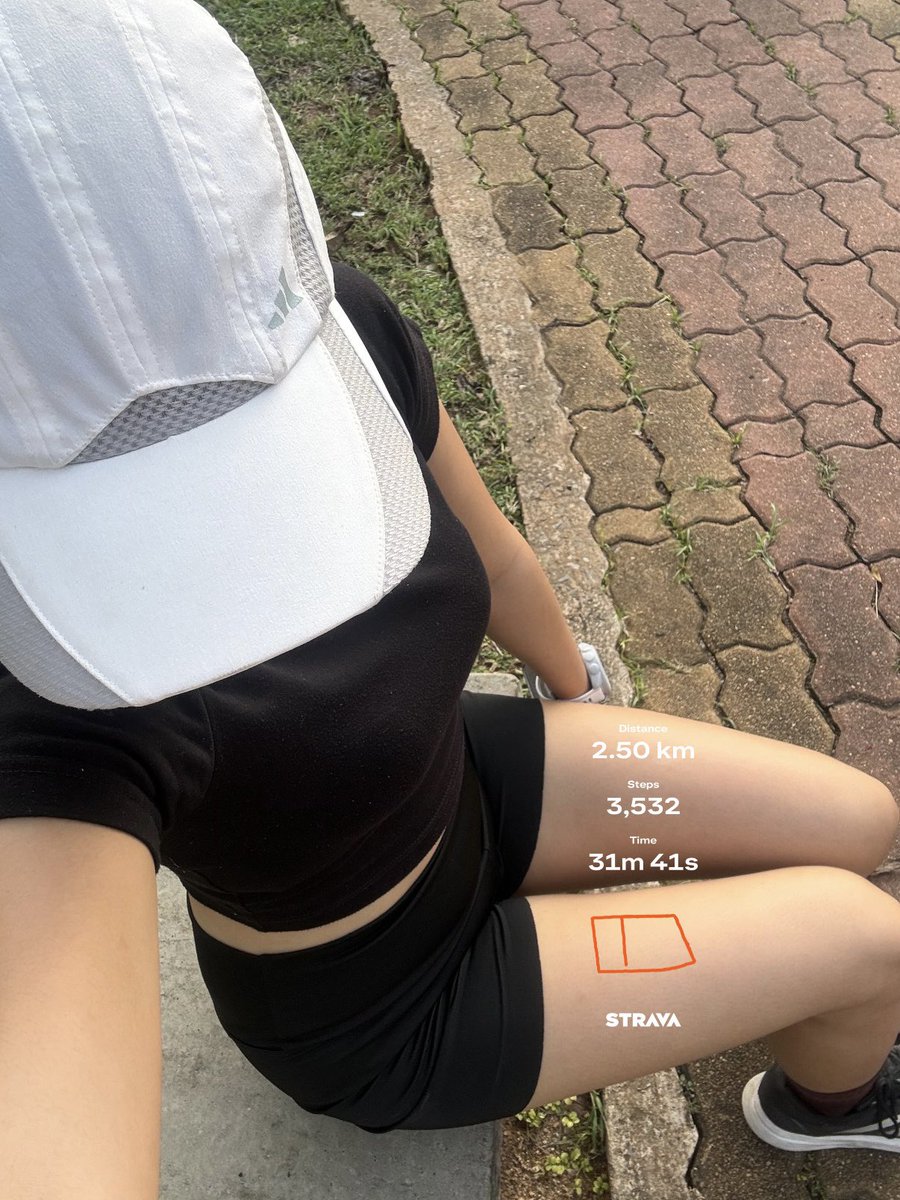 ididlegday's tweet photo. มาเดินระเบิดไข้ https://t.co/V9u3I6ywzs