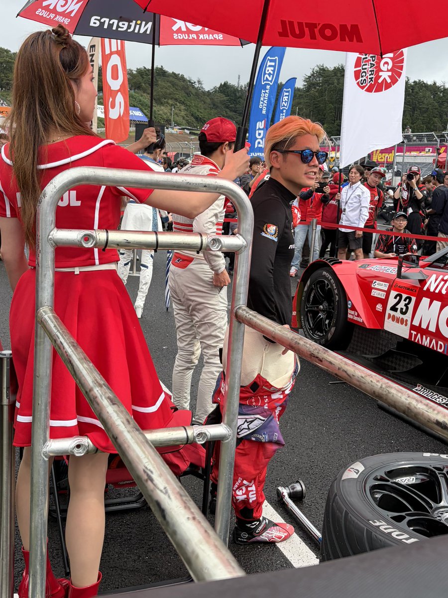 5Judo's tweet photo. SUPER GT第6戦スポーツランドSUGO
23号車MOTUL Niterra Z
高星明誠選手@TAKAX32
高星選手のファンの皆様お待たせして🔥
 #SUPERGT
#スポーツランドSUGO
#高星明誠選手 https://t.co/gMv6KtrZ36