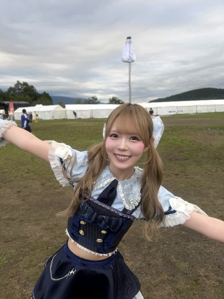 kanon_merise's tweet photo. SPARK2026 さんに出演させていただきました！💙

ミライトのみんな来てくれて、ミライズを出させてくれて、本当にありがとう(T ^ T)
明日も出演させていただきますのでぜひ見に来て欲しいです(T ^ T)❕

ミライズ、プリンセスブルー担当の森 花夢（もり かのん）です👸🏻💙覚えてねっ

#SPARK2026 さん https://t.co/swbMBun4IG