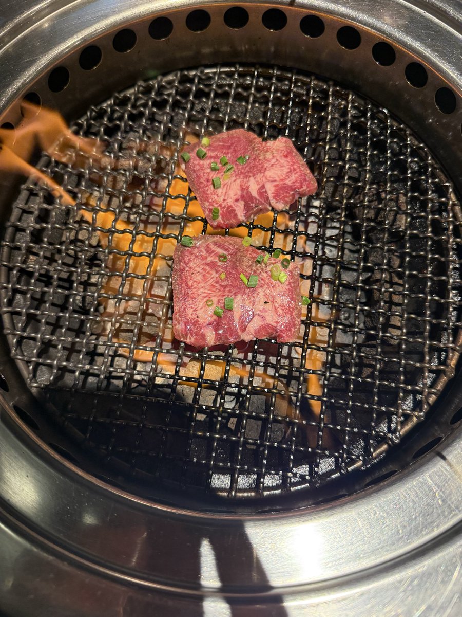 ebina_smartfull's tweet photo. 肉祭りやー🥩 https://t.co/1ndYfBDe87
