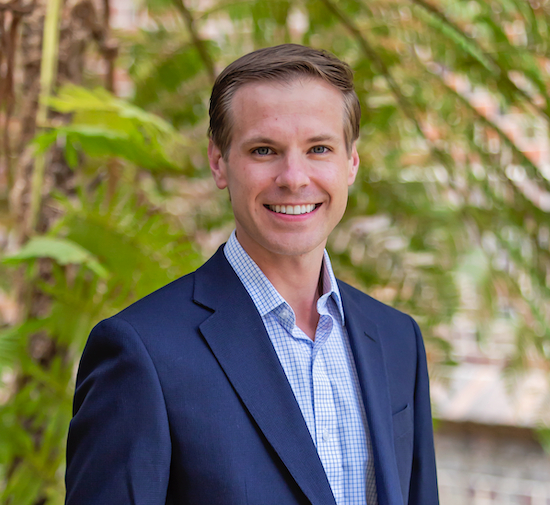 InvestorDenis's tweet photo. The best thing that's happened to $INFQ is its CEO Matt Kinsella:

Early investor in $INFQ, then partner at Maverick Capital

Became the CEO in 2024

Raised $550M at its IPO

Stood in the Oval Office as the President signed Executive Orders on Quantum

Secured $3.9M from the US Department of Energy

Secured a $2M DARPA software compilation contract

Secured a $1M US Navy development award

Selected for 3 Genesis Mission projects

Secured a $20M follow-on award from NASA for quantum gravity sensors

Matt is a monster.