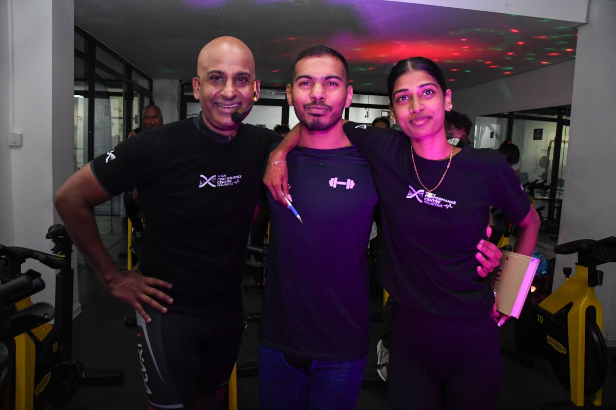 CoteDorSports's tweet photo. What a session! Here are some glimpses from yesterday’s Spinning Time Trial Leg 2 held at the Spinning Room of the High Performance Centre, Côte d’Or. With around 45 participants taking on the challenge, the room was filled with plenty of pedal power!
#HPCMauritius #Performance https://t.co/FdxtNvTfND