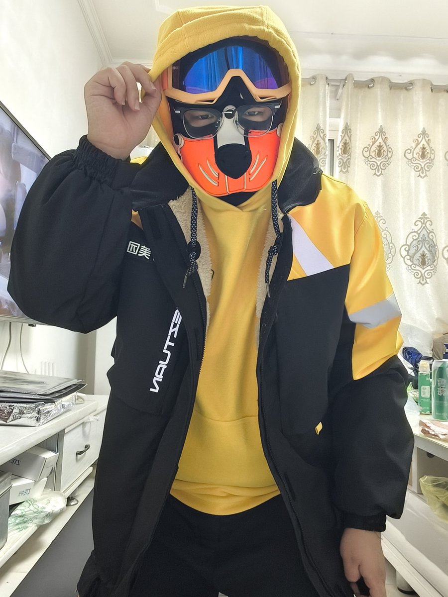 WuYu2002's tweet photo. 美团小狗～ https://t.co/gFoa9lxFbA