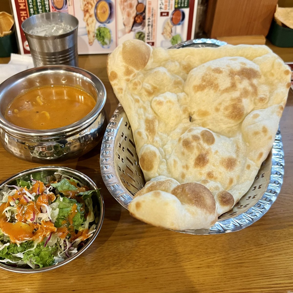 sasachu_'s tweet photo. 神田カレー街食べ歩きスタンプラリー 
81〜84店目
インド料理ザタンドール 神田駅
本日のカレーセットランチ 1,050円
キッチンきらく 神保町駅
キッチンきらくのカレーライス1,170円！
グレビー 小川町駅
2色カレー（ディナー） 1,400円
ラホール外神田店 秋葉原駅
カニクリームコロッケカレー850円！ https://t.co/S8jlAIw1ow