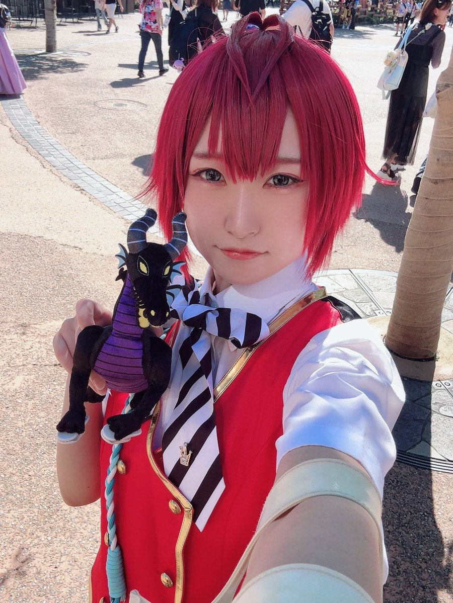 sprnaruruma's tweet photo. <cosplay>

Dハロ！！
久しぶりのリドルしてきた🌹
マレドラと共に。 https://t.co/jtfvNshZVL