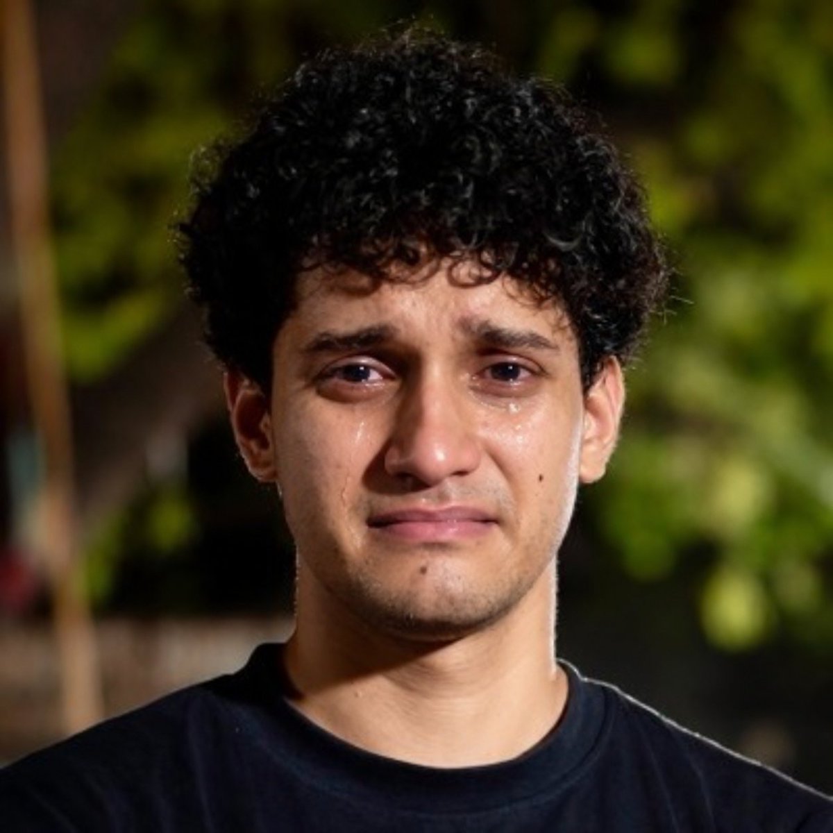 Toxicity_______'s tweet photo. "suwari ke bhoxde kya kar lega bahan ke  *&#@₹&" 

This is what the locals of Noida said to Saurav Das, who had gone to a school and created a ruckus there.

They were angry because, before allowing Saurav Das to enter the school, they were asking for his ID, which did not have his father’s name on it.

When locals asked for his father’s name, Saurav Das’s supporters started getting angry.