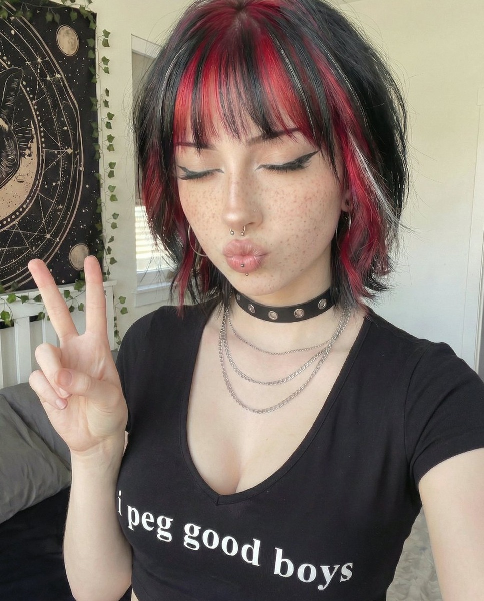 trinityybrownie's tweet photo. Yup what the shirt says https://t.co/vOOfdFAnpP