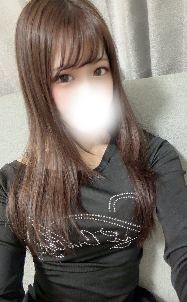 corin8avk's tweet photo. 次23:50〜ご予約可能です( * ॑꒳ ॑*)

今回お話聞いてる感じ帰省している方多いみたいだね🥲木金お休み取ってたら９連休だとか!
みんなゆっくり過ごせてるかな☺️
こりんはお休み明けにお友だちと遊ぶので明日までお仕事頑張ります(ง •̀_•́)ง

お時間ある方会いに来てね💖 https://t.co/j7pyebL3fF