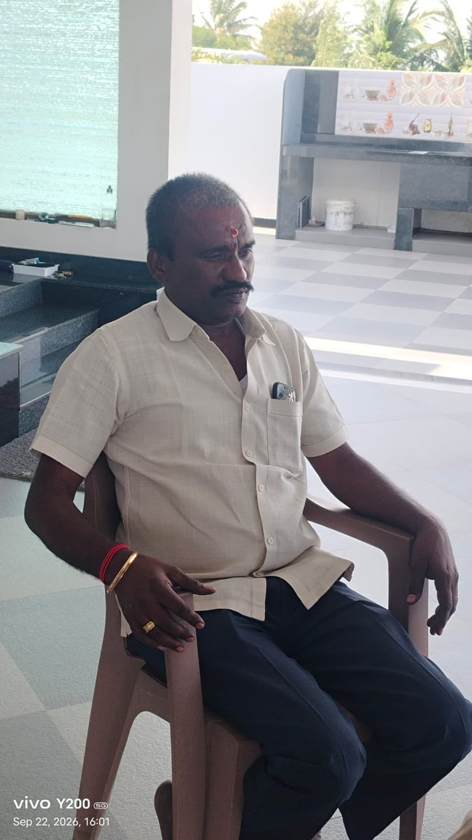 RR013C's tweet photo. 🚨 BREAKING || தாராபுரம் இடை தேர்தல் 🚨‼️
திமுக நிர்வாகியிடம் ₹40.79 லட்சம் கேஷ்!
மூலனூரில் திமுக பேரூர் கழக அவைத் தலைவரிடம் ₹40.79 லட்சம் ரொக்கம் பறிமுதல்!

திமுக நிர்வாகியிடம் சிக்கிய இந்தப் பணம் தொடர்பாக முழுமையான விசாரணை நடத்தப்பட வேண்டும் என்ற கேள்விகள் எழுந்துள்ளன. https://t.co/ev7c5gwWS6
