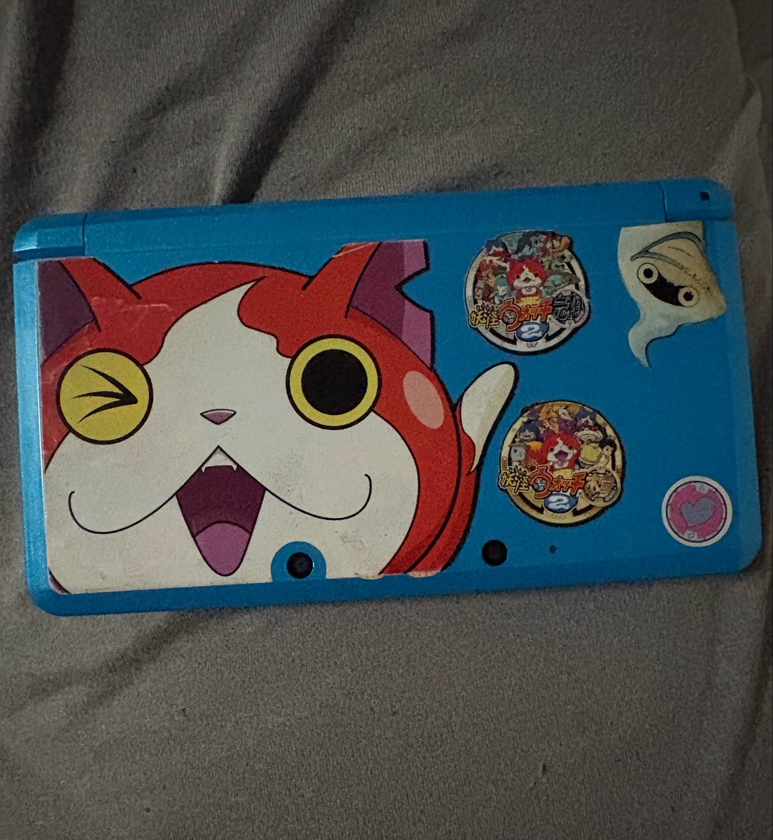 bye_bye_strong's tweet photo. いや俺の3DS、3DSすぎるだろ https://t.co/ZPQ4F6n5j3