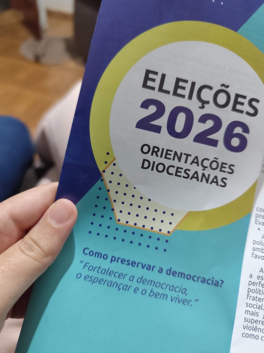 LeeTaeminieLove's tweet photo. E ta mesmo
Inclusive a diocese daqui ta distribuindo esse panfleto https://t.co/BNaUVEpOQ3