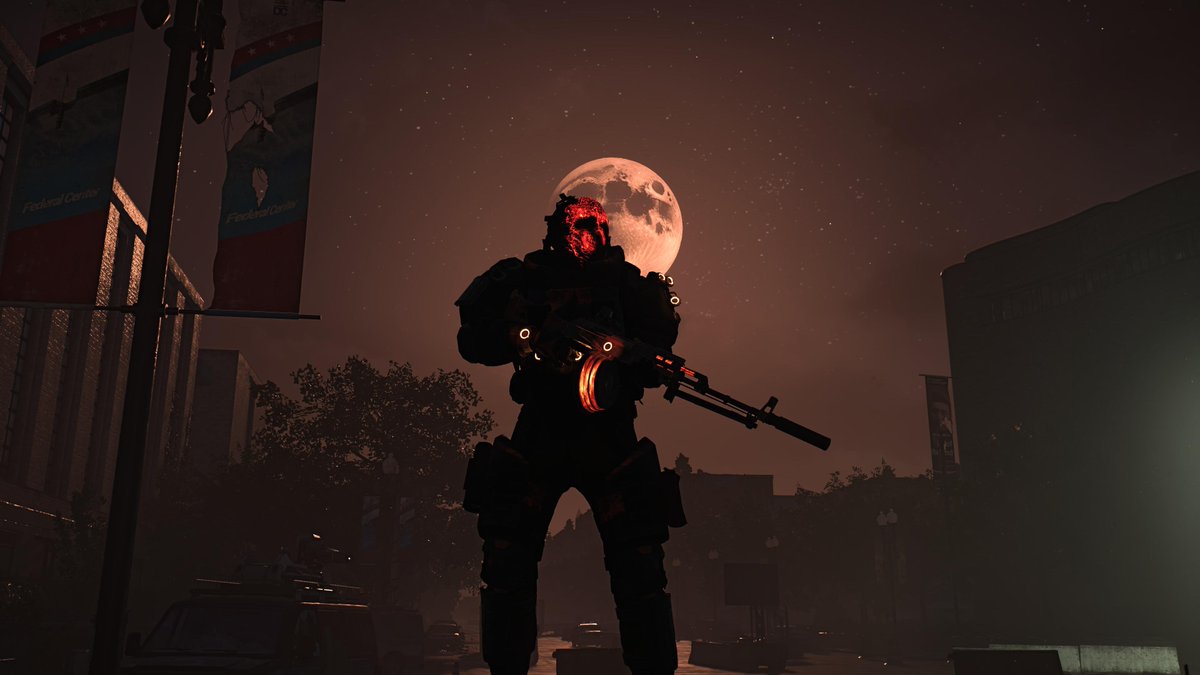 AgentTwoFingahs's tweet photo. @TheDivisionGame The moon lights the way.... https://t.co/wTPBAQT4IP