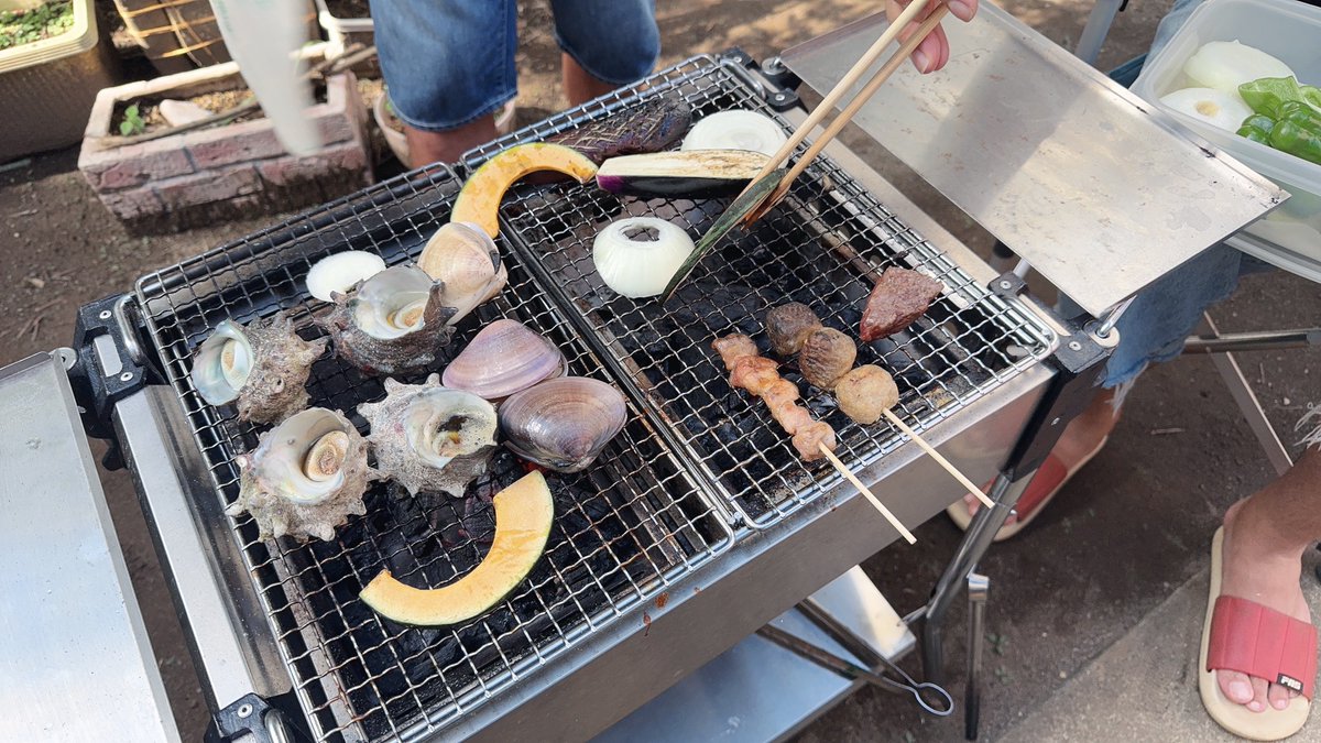 DETARAMESAN3's tweet photo. 毎回連休にBBQしてる https://t.co/uOPuGdpkbu