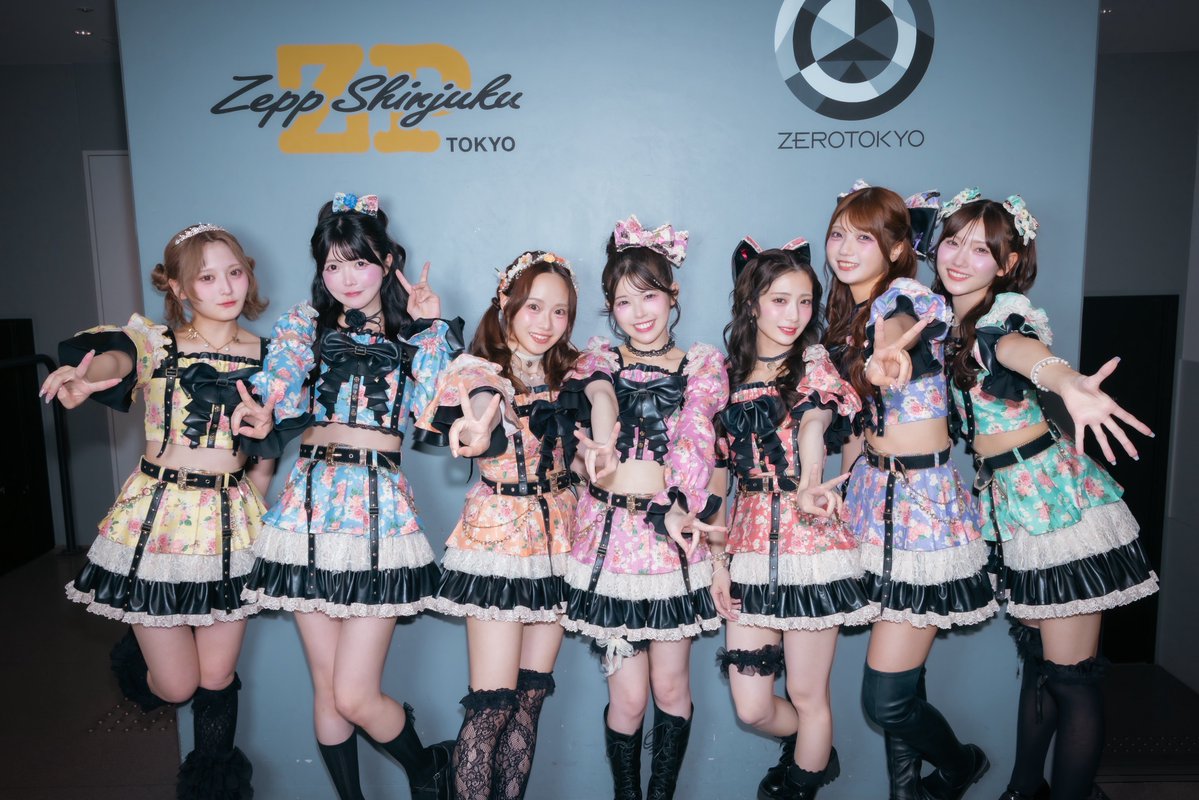 _fav_me_'s tweet photo. \🌟THANK YOU PEAK SPOT JOIN🌈/

3組ベストショット📸✨

🗓9/22(火)
『PEAK SPOT JOIN Vol.10』
📍Zepp Shinjuku

~ NEXT PEAK SPOT JOIN ~
🗓️10/31(土)🎃
『PEAK SPOT JOIN Vol.11』
📍Zepp Shinjuku
⏰OPEN 16:30 / START 17:30
🎫https://t.co/A4UAs7wOoa

#favme #ふぁぼみー
#ToiToiToi #トイトイトイ
#logyou #ろぐゆー
#PEAKSPOT