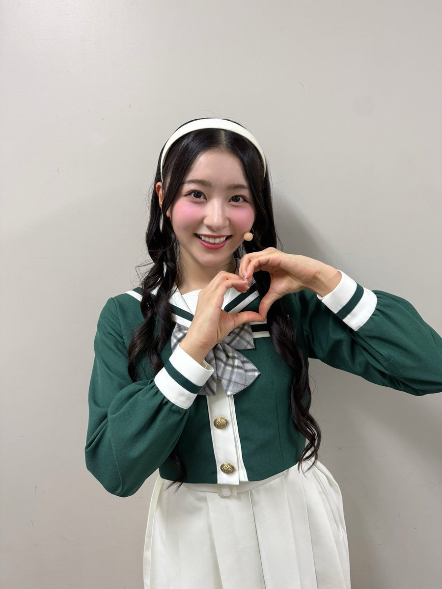 julia_an115's tweet photo. #スクールアイドルミュージカル
4日目ありがとうございました🙂‍↕️

今日も大事な時間を使って
スクミュの世界に足を運んでくださりありがとうございました✨✨

23日とそして25日は
チケットまだゲットできますので、ぜひ2026年公演を思い残すことなく味わっていただきたいです❤️‍🔥

明日も精一杯頑張ります‼︎

#スクミュ #lovelive