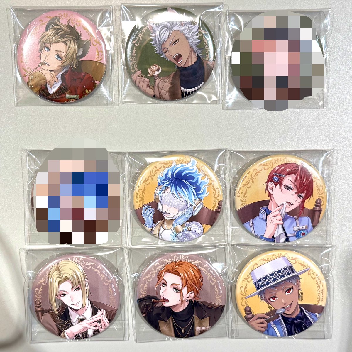 Kani_chan___'s tweet photo. 【交換】ツイステ ポップアップ ボンボニエール ボンボニ 缶バッジ

《譲》画像分

《求》マレウス、シルバー、ジェイド＞アズール、フロイド(友人分)

※大阪梅田手渡しor郵送
※纏めての方優先
※郵送の場合リトリン必読

検索からでも気軽にお声掛けください🍀 https://t.co/NqzHxx0vQw