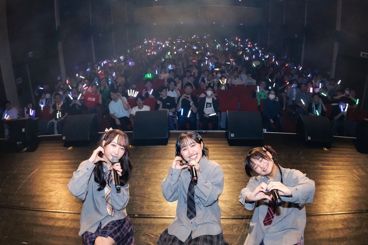 dayre_official's tweet photo. 『LAWSON presents DayRe: Seasons Live ～夏の欠片Ⅱ～』 集合写真をお届けします📸 

Photo by さいちょー(@sai_cho_823)

#DayRe_夏の欠片Ⅱ https://t.co/9PYin6UcpJ