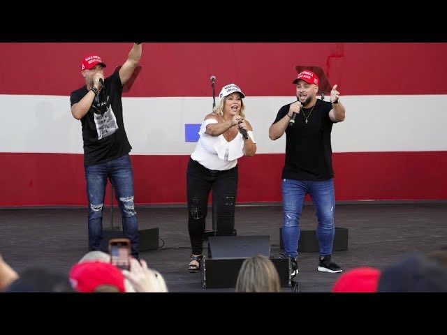 ttpty28's tweet photo. @OrlvndoA ¿Cómo era la canción?: “Oh my God I will vote;
I will vote, for Donald Trump!!!!!!” https://t.co/N0bfn7gaTL