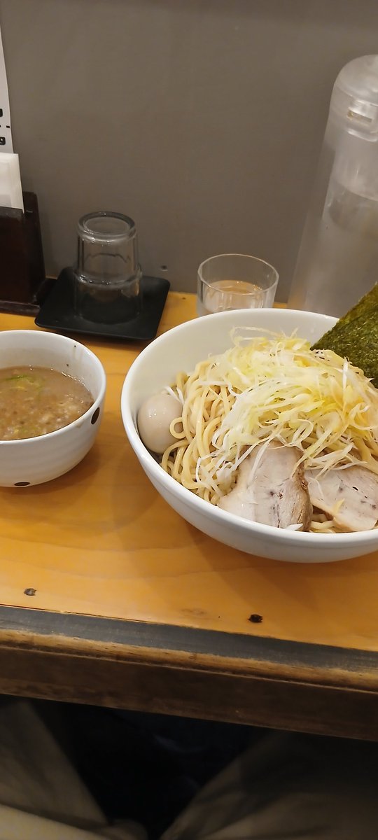 Avvy__kyon's tweet photo. #飯を食えまねちゃん https://t.co/rouwQZl789