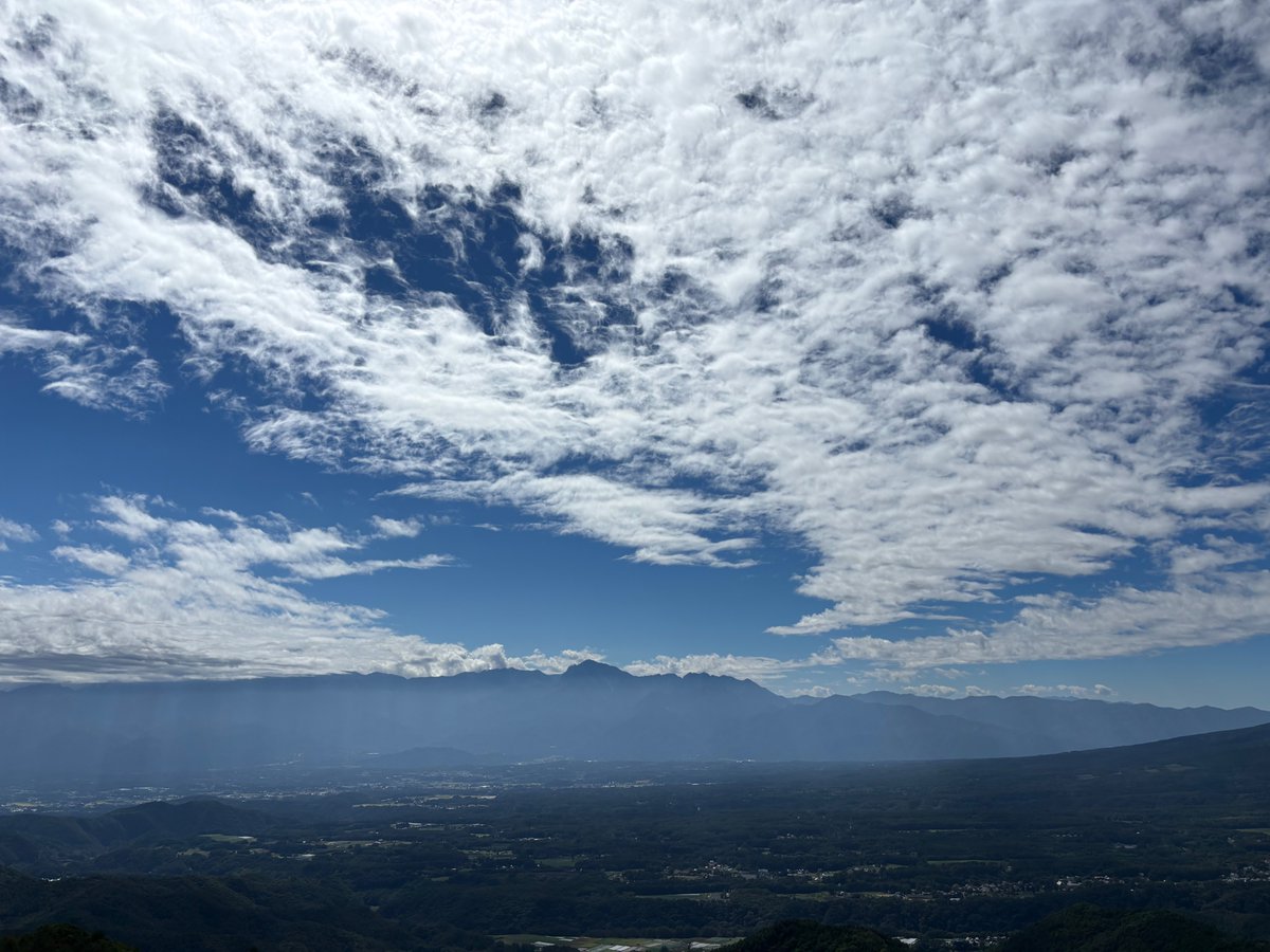 rkakinuma's tweet photo. 長野の飯盛山に登ってきました。電車が１時間ほど遅れましたが、駅から直接登れるルートだったため、それほど影響を受けずに済んでよかったです。 https://t.co/aCbJwVHCCj