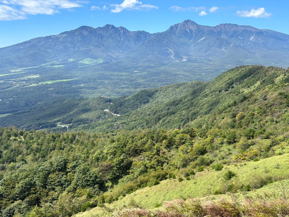 rkakinuma's tweet photo. 長野の飯盛山に登ってきました。電車が１時間ほど遅れましたが、駅から直接登れるルートだったため、それほど影響を受けずに済んでよかったです。 https://t.co/aCbJwVHCCj