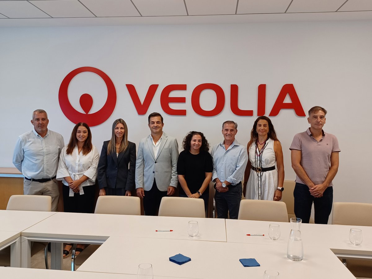 veolia_rmurcia's tweet photo. 💧🌱 Innovación para un futuro más sostenible
@Veolia_Es en la Región de Murcia y @CETENMA unen fuerzas para impulsar nuevos proyectos de innovación en ámbitos como el agua, la energía y la economía circular.
🤝 El acuerdo contempla la creación de una Oficina de Gestión de I+D+i. https://t.co/Oy4R5IHO3a