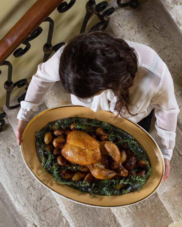 deepz147996's tweet photo. Thanksgiving Special Meal Alert! Tender roasted turkey, creamy pumpkin pie u0026 all the trimmings—limited sets this week! Tag your dinner buddy to grab yours now! https://t.co/eR7qPJJGuf