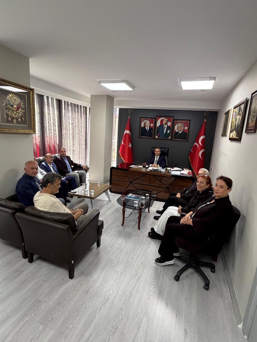 mhpcukurova's tweet photo. İlçe Başkanımız Çetin YÜKSEL, Türk Eğitim-Sen 3 No’lu Şube Başkanı Salih KILIÇ ve beraberindeki yönetim kurulu üyeleri Necati ERDOĞAN, Melek KAPLAN, Murat EŞLİ ve Erman BULUT’u ilçe başkanlığımızda ağırladı.

Nazik ziyaretleri için Sayın Salih KILIÇ ve kıymetli yönetimine teşekkür ediyoruz.