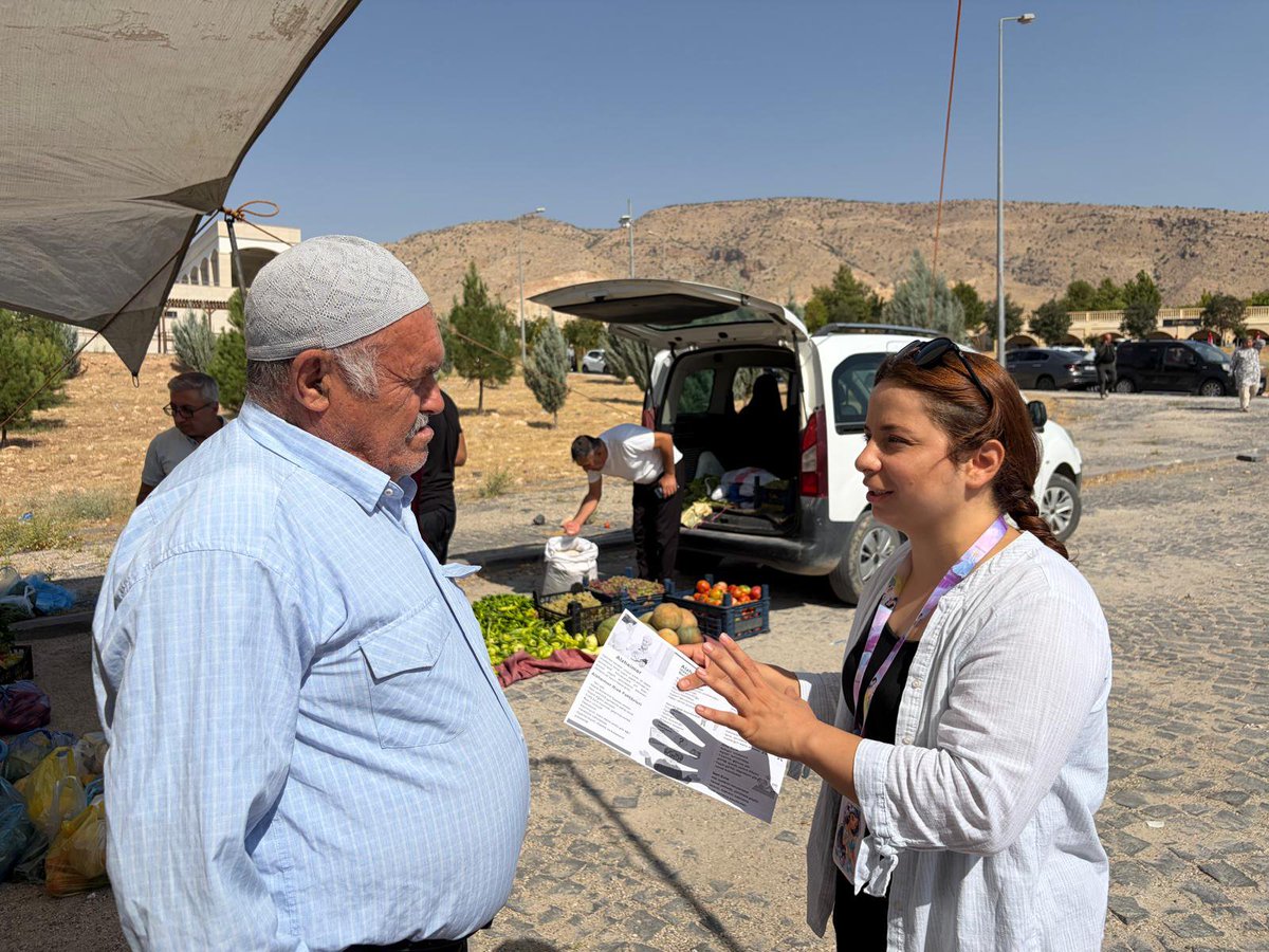 HasankeyfTSM's tweet photo. İlçemiz Hasankeyf Toplum Sağlığı Merkezi personelleri tarafindan "21
Eylül Dünya Alzheimer Günü" kapsamında Hasankeyf Aile Sağlığı Merkezi ve Hasankeyf Semt Pazarında stant açılmış olup, broşür dağıtılmış ve bilgilendirme yapılmıştır.
@batmanilsaglik https://t.co/qMvqspSzvx