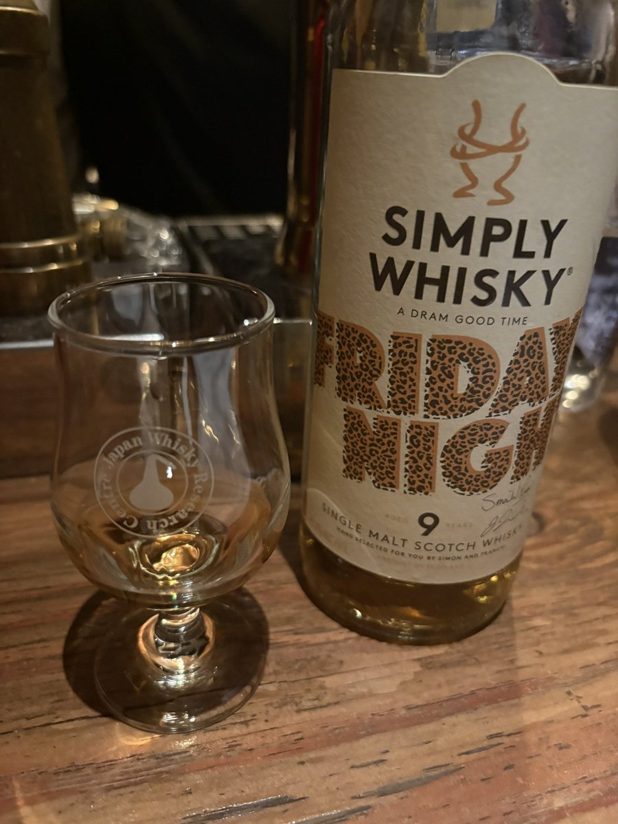 11color_bars's tweet photo. 今夜のバー活🥃
美味しい88バーギーいただきました😋
しみじみ美味しいです🥺 https://t.co/6l9LHKK2BQ