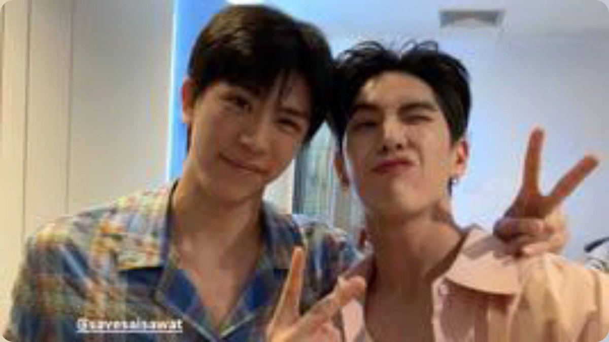 JimmySeaBR's tweet photo. 📸 • IG • 22.09.2026 | Story de Sea (sea_tawinan)
😉✌️🏻
#sea_tawinan #chaotalay https://t.co/9LL73GoGh2