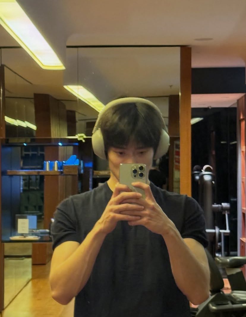byebye_0214's tweet photo. 📱♪ https://t.co/YDBuygpj5G