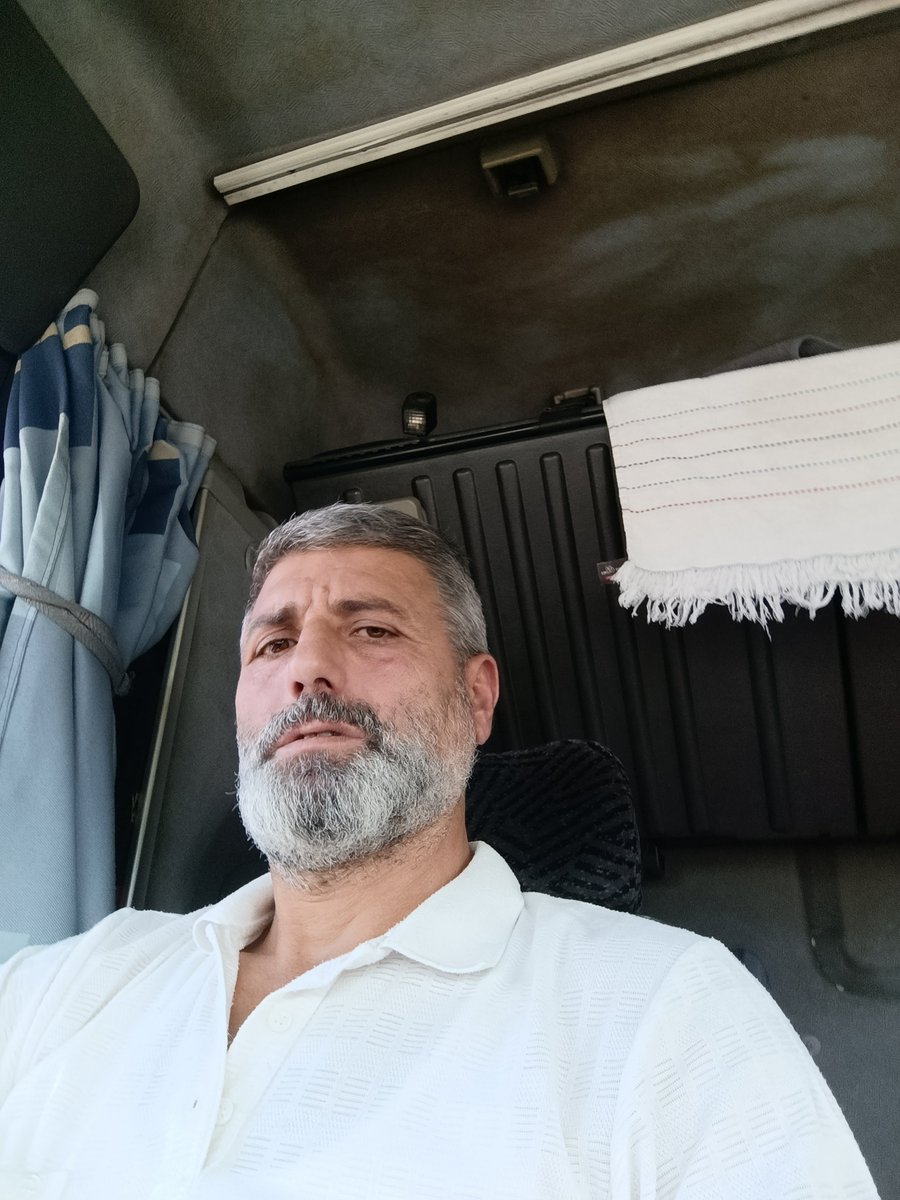 ibo533453's tweet photo. Selam arkadaşlar burda cıddı olan bor kişi yokmu hepmı yalan dolan dolandırıcı  buda son resim atışim  herşeyı sıkıp cıkcam burdan bu nasıl bor uygulama https://t.co/EnbxkYYDxY