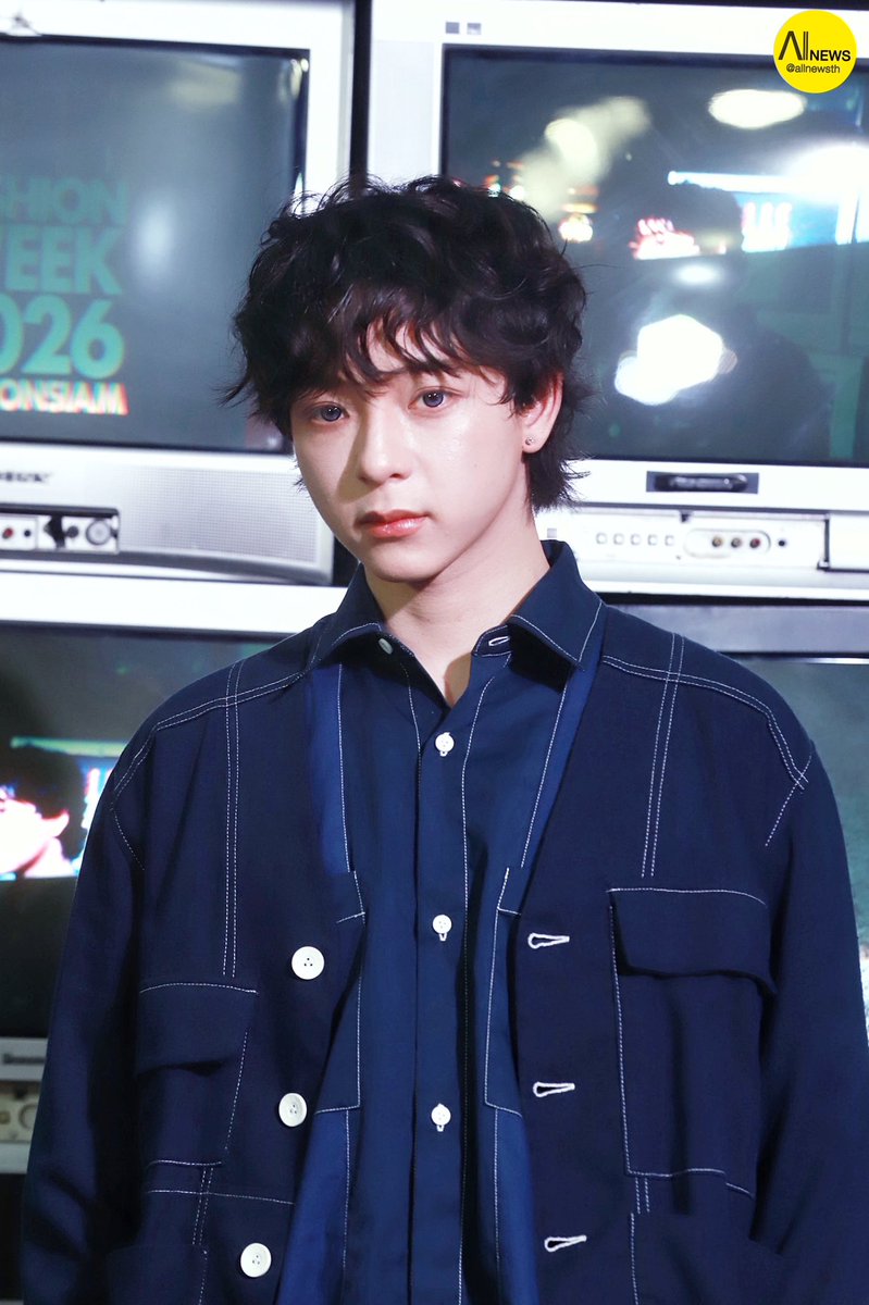 AllNews_th's tweet photo. "บาส หัสณัฐ" ร่วมงาน "ELLE FASHION WEEK 2026 PRESS CONFERENCE"

#ELLEFashionWeek2026xBas
#บาสเด็กอ้วนที่แท้จริง
#ELLEFashionWeek2026 
#EFW26ATICONSIAM https://t.co/aBE5XDVU5E