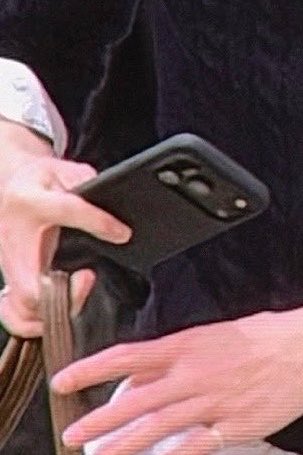 wonyangiful's tweet photo. SANGWON CHANGED HIS PHONE TO IPHONE 18 PRO BLACK ??? https://t.co/1MfEFU2OcY