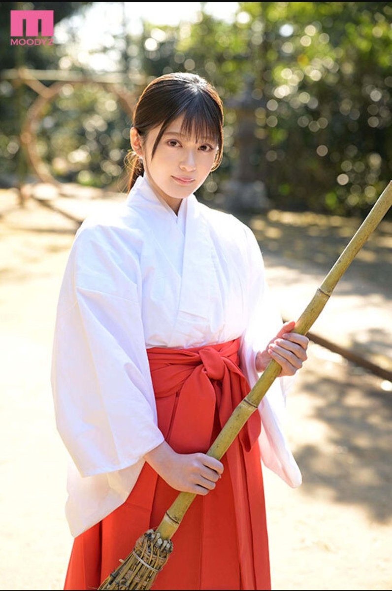 mm20041005's tweet photo. 【FANZA動画】
新人 真っ白い美肌クリスタル美乳少女AVデビュー  
#北乃衣織  ［PR］

✍🏻️真っ白な肌。粉雪のように繊細で、陶器のようにくすみ一つない美肌の北乃衣織ちゃんデビュー作！

🎥動画はリプ欄⬇ https://t.co/xNDaDPE2wf