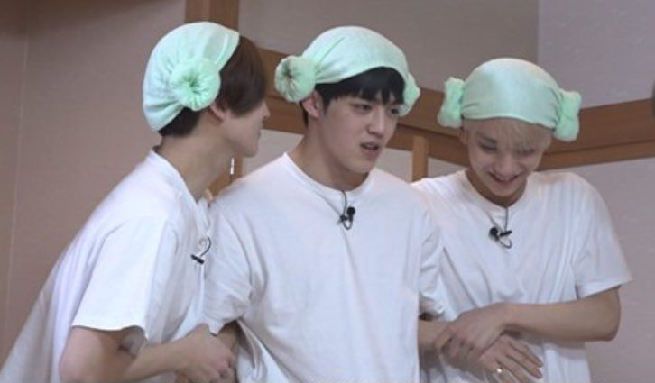 cheolhanglazer's tweet photo. This is my all-time favorite jihancheol picture https://t.co/DutiV8lxVE
