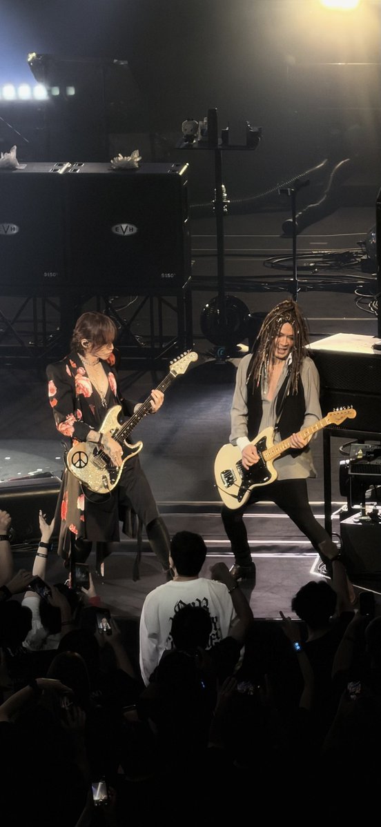 kayamaddy's tweet photo. どーだ！！これが2階15列から
18proの実力ぢゃ!!!!!
#LUNATIC https://t.co/DUZxXJJvsz