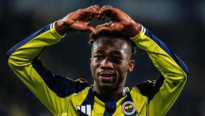 musaucan33's tweet photo. GS 25m harcadı Batrakov için.

U23 transferi böyledir, çok ödersin, tutup tutmayacağı şüphelidir.

Biz tutmuş Nene'yi yiyoruz, Şerif'i kârsız gönderdik, Oppong'u izlemek için 7-8 gollü galibiyet bekliyoruz, Jayden sakatlanmasa Archie de yok pahasına gidiyordu, Diouf şüpheli.

Gençlere süre verilince şampiyon olunmuyor mu?

Bu genç fobisi nedir başkan ve hocanın, anlaşılır gibi değil!