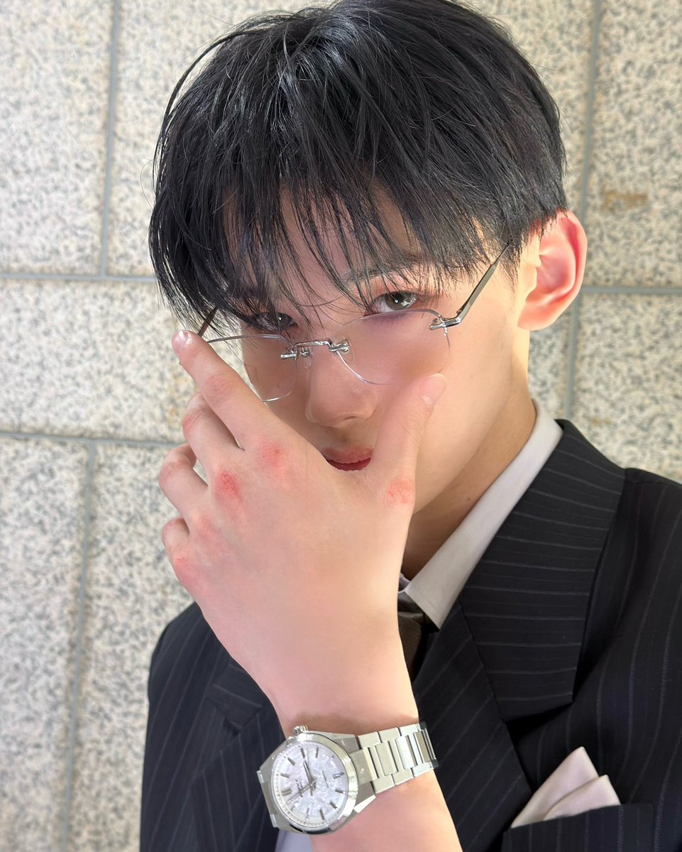 JO04_JP's tweet photo. ⋆͛📢⋆𝑰𝒏𝒔𝒕𝒂𝒈𝒓𝒂𝒎🆙📷⟡.·

Photo Dump💛

JOくんの韓国活動での衣装姿、
た〜〜〜くさん素敵なカットが届いてます🎶

🔗 https://t.co/Y8pgO2fHvZ

横にスワイプする度にドキっとするようなJOくんの姿が🥹　ぜひInstagramでチェックしてみてくださいね🤗

#andTEAM #앤팀
#JO #조 #죠 https://t.co/jotSGD2ShK