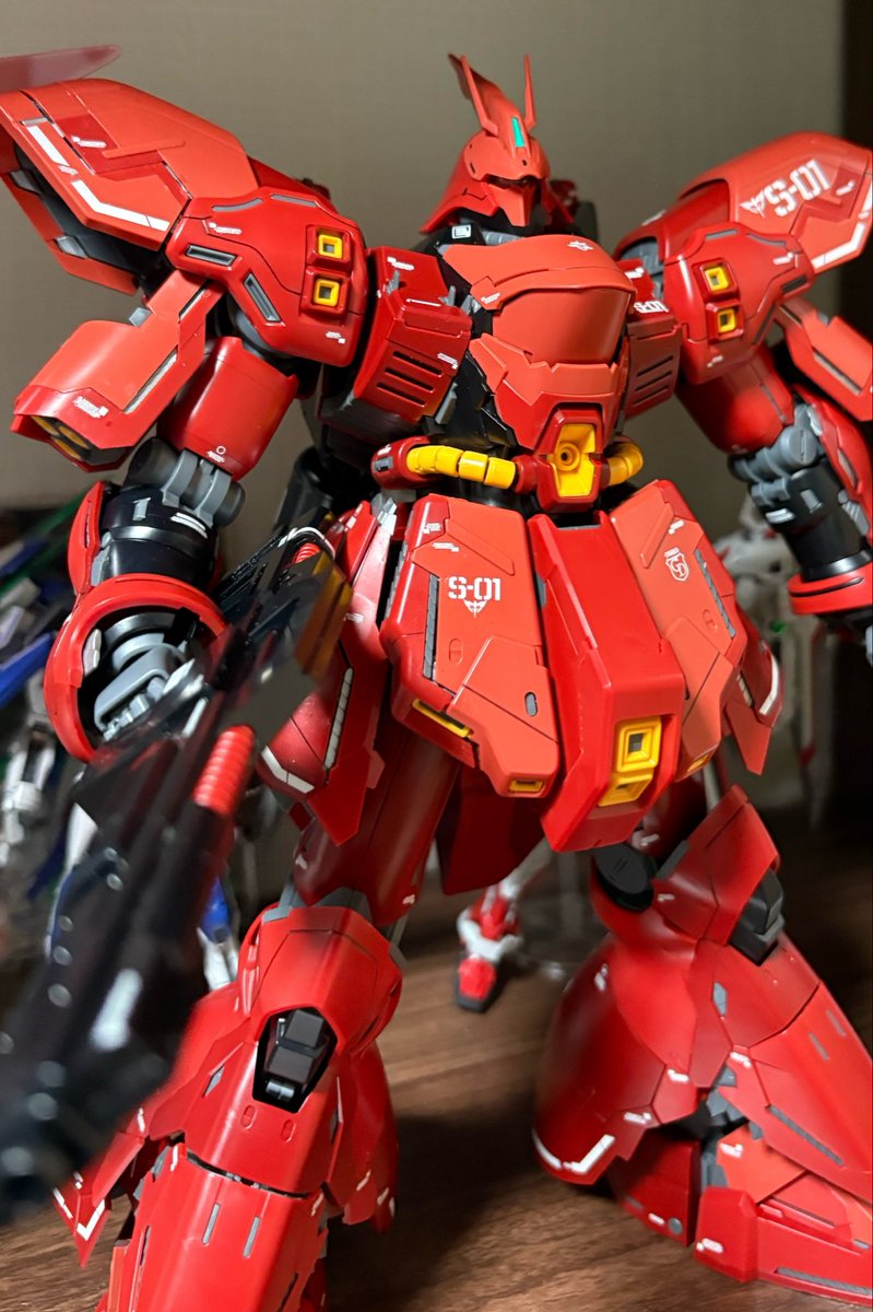 redzoneana's tweet photo. 古戦場中ですが今月頭に届いてたサザビーがやっとできた https://t.co/PdacO0ZOXy