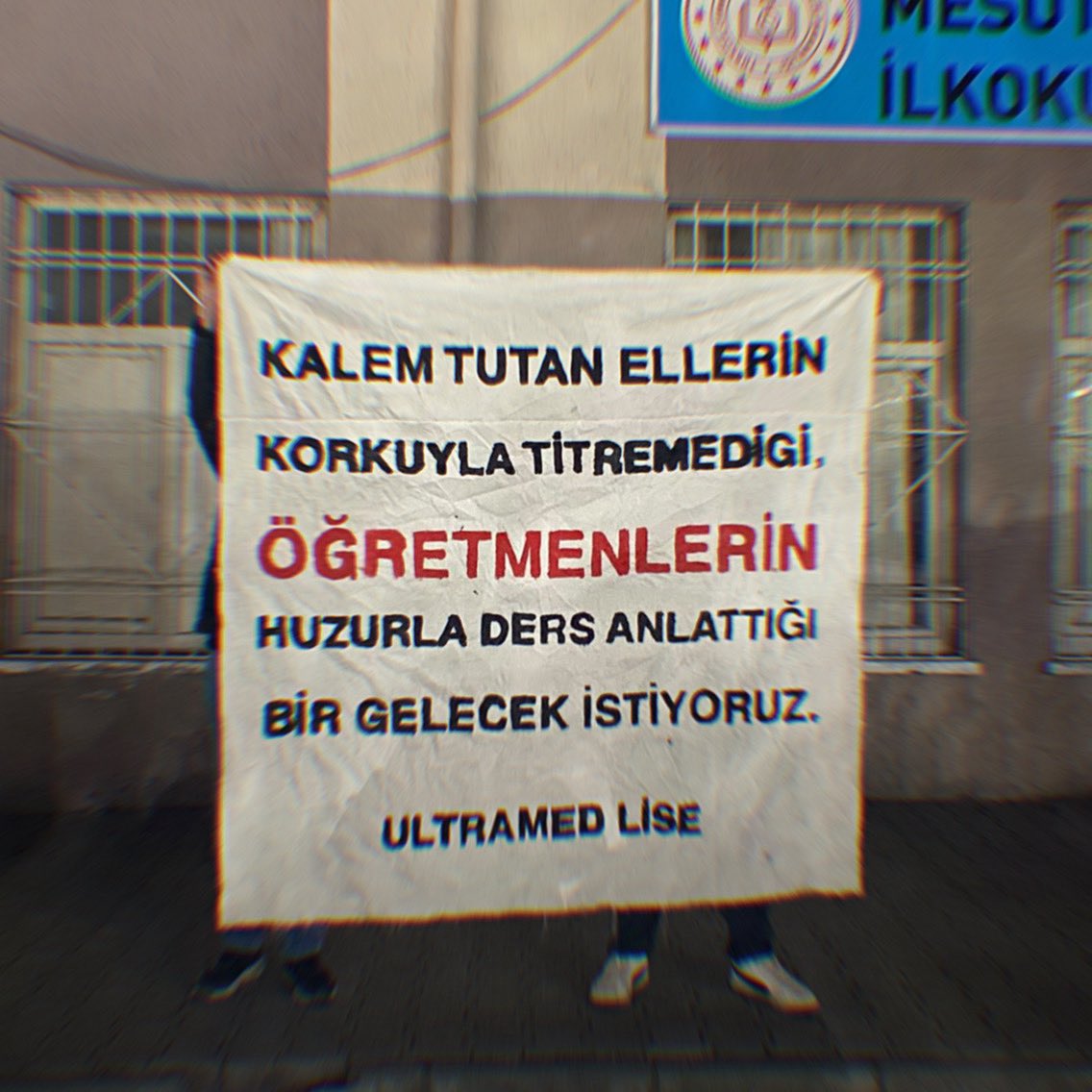 ultramed21's tweet photo. Manisa’da gerçekleşen okul s*aldırısını kınıyoruz!
Yaralı öğrencilerimize geçmiş olsun dileklerimizi sunuyoruz. Yetkililerin derhal olayın tekrar yaşanmaması için tüm önlemleri tüm okullarda titizlikle almasını diliyoruz. 
#Manisa https://t.co/YVKL0eMPjd