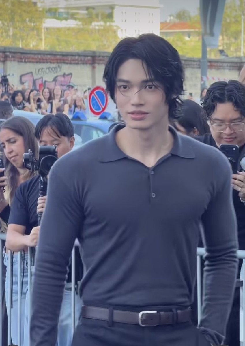 GooddayEnews's tweet photo. หล่อหุ่นดี  “วิน-เมธวิน’ Prada Ambassador กับลุคเข้าร่วมชมแฟชั่นโชว์ Prada Spring/Summer 2027 Womenswear Show 

#PradaSS27
 #Prada 
#PradaxWin
 #winmetawin 
#GooddayEnews

Cr:  yolikokoooo https://t.co/AGRecevk3i
