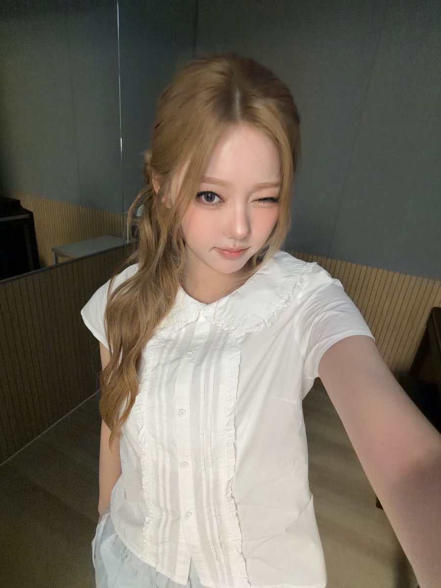 roonge_e's tweet photo. 이뽀니 너무 이뻐 🥹🥹🥹🥹🥹 https://t.co/57Pt1SqSru